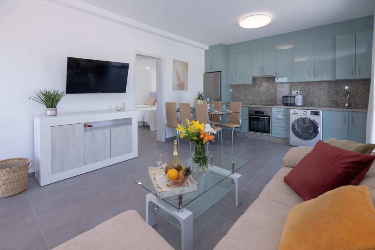 Apartment Holiday 5 Beachfront Corralejo By Holidays Home Exteriör bild